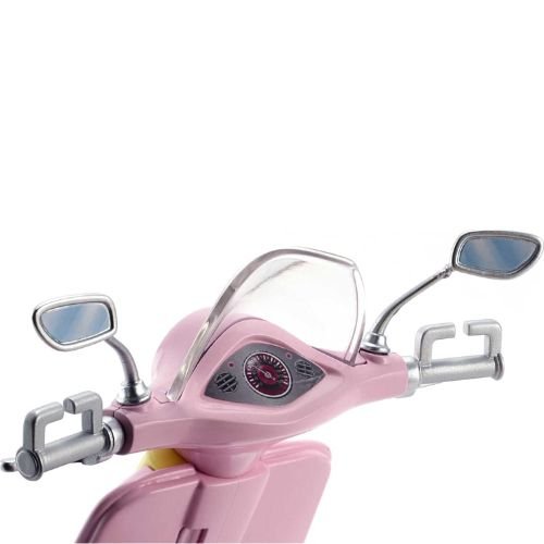 Barbie Scooter e Cagnolino: Divertimento su Due Ruote